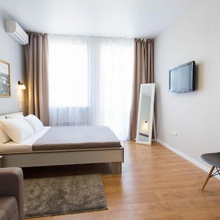 Cozy Apartment Beside Metro Yaroslava Mudroho, Universytet - Chernyshevska Str 95-6 ハルキウ エクステリア 写真